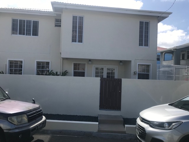 2-BEDROOM, 2-BATH APARTMENT FOR RENT
